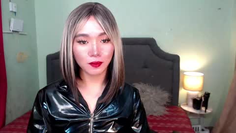 Kagura online show from December 18, 2024, 2:42 am