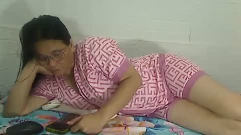 xxlenepinayxx online show from February 24, 2026, 2:20 am