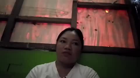 xxloriexx_me online show from May 9, 2026, 2:50 am