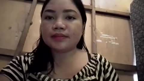 xxloriexx_me online show from May 18, 2026, 11:21 pm