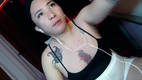 Snapshot of xxmariabig6xx chatting on April 14, 2026, 9:37 am xxmariabig6xx online show from April 14, 2026, 9:37 am