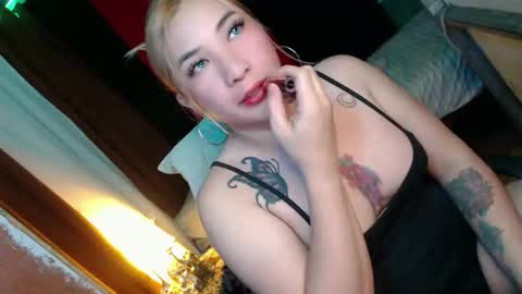 Snapshot of xxmariabig6xx chatting on April 30, 2026, 9:37 am xxmariabig6xx online show from April 30, 2026, 9:37 am
