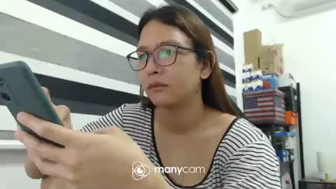 Snapshot of xxmonsterbigcockxx chatting on January 23, 2025, 11:04 am Kaycee online show from January 23, 2025, 11:04 am