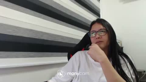 Snapshot of xxmonsterbigcockxx chatting on November 7, 2025, 2:39 pm Kaycee online show from November 7, 2025, 2:39 pm