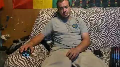 Snapshot of xxscubastevexxx chatting on June 21, 2026, 3:25 pm xxScubaStevexx online show from June 21, 2026, 3:25 pm