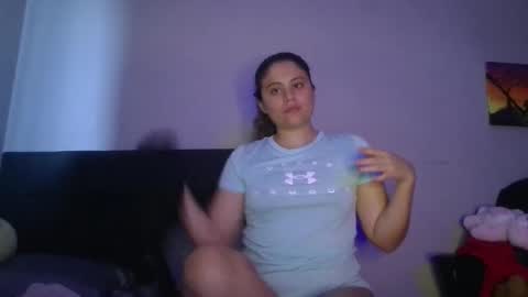 Sophi 3 online show from February 20, 2026, 10:54 pm