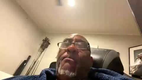 Snapshot of xxstqrhrzhtt chatting on August 2, 2026, 11:41 am xxstqrhrzhtt online show from August 2, 2026, 11:41 am