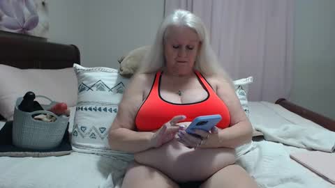 tammy123 online show from January 17, 2026, 2:22 pm