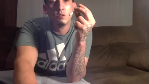 Snapshot of xxvizzyxx chatting on September 18, 2025, 3:58 pm Vizzy online show from September 18, 2025, 3:58 pm