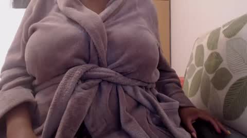 Ayanda online show from February 16, 2025, 11:38 am