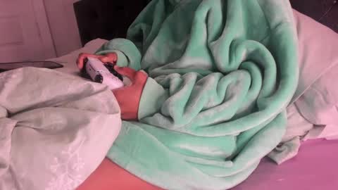 Danielle online show from March 4, 2025, 12:29 am