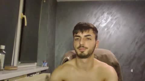 xxxdonpuiuuxxx online show from January 8, 2025, 9:34 pm