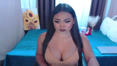 OLIVIA online show from April 30, 2026, 4:13 pm