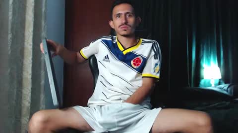 Kev online show from September 11, 2025, 7:58 pm