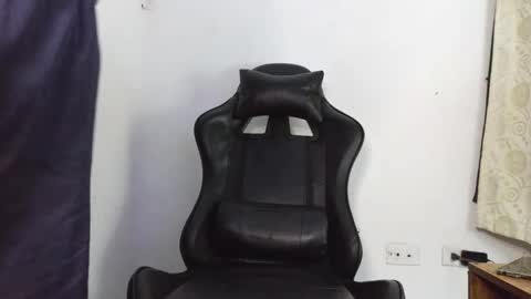 Kev online show from December 22, 2025, 8:17 pm