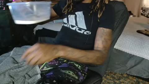 xxxjrstrokesxxx online show from February 28, 2025, 7:46 pm