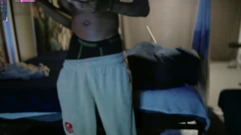 xxxjrstrokesxxx online show from March 11, 2025, 1:59 am