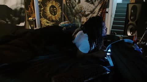 xxxjrstrokesxxx online show from September 15, 2025, 4:29 pm