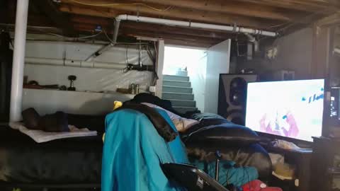 xxxjrstrokesxxx online show from April 15, 2026, 3:30 pm