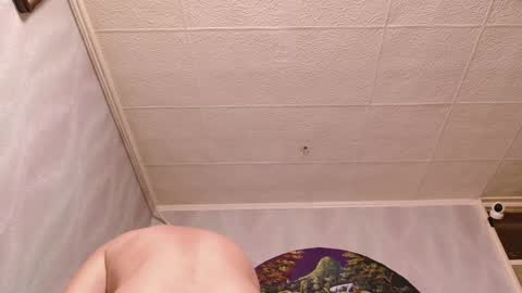 isa and gonzo online show from October 1, 2025, 8:09 am