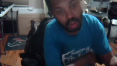 Snapshot of xxxonwheelz chatting on June 14, 2026, 6:04 am xxxonwheelz online show from June 14, 2026, 6:04 am