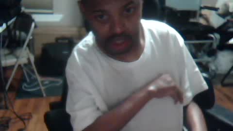 Snapshot of xxxonwheelz chatting on June 26, 2026, 5:12 am xxxonwheelz online show from June 26, 2026, 5:12 am