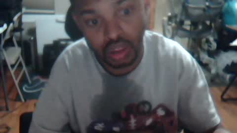 Snapshot of xxxonwheelz chatting on July 3, 2026, 3:02 am xxxonwheelz online show from July 3, 2026, 3:02 am