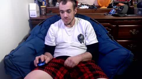 ScubaSteve online show from February 9, 2025, 9:28 pm