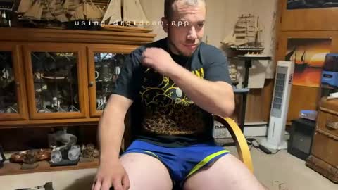 ScubaSteve online show from May 4, 2026, 4:52 am