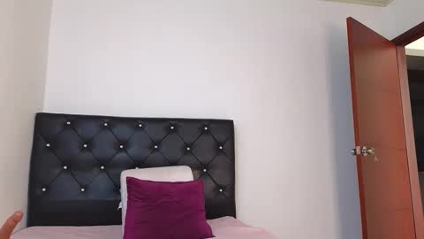 xxxtatianabustyxxx online show from December 19, 2025, 4:14 pm