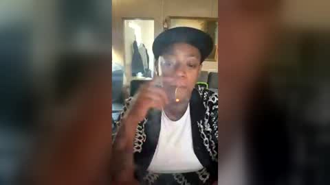 Snapshot of xxxtrendy chatting on July 24, 2026, 4:27 pm xxxtrendy online show from July 24, 2026, 4:27 pm