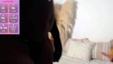 xyomarawild online show from October 13, 2025, 9:59 pm