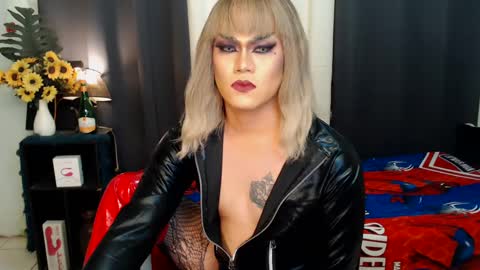 QueenMarina online show from December 20, 2024, 1:47 am