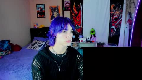 xzerox_ online show from April 22, 2026, 8:54 pm