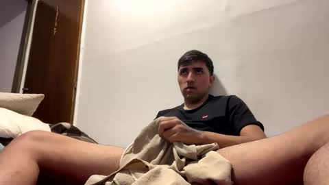 Snapshot of y0ungwithbrowndick chatting on May 16, 2026, 7:56 pm BROWN DICK online show from May 16, 2026, 7:56 pm
