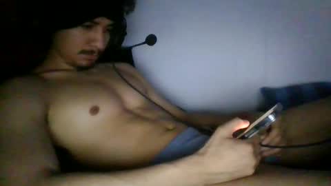 Snapshot of y640 chatting on May 23, 2026, 7:13 am y640 online show from May 23, 2026, 7:13 am