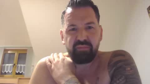 yakijoe online show from October 15, 2025, 10:54 pm