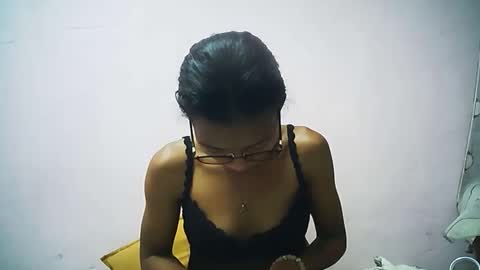 Snapshot of yalane chatting on December 17, 2025, 6:41 am yalane online show from December 17, 2025, 6:41 am