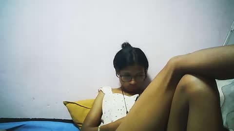 Snapshot of yalane chatting on February 4, 2026, 6:36 pm yalane online show from February 4, 2026, 6:36 pm