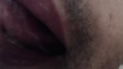 yallayalla1806 online show from November 1, 2025, 9:39 pm