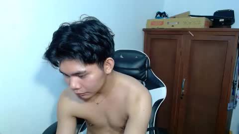 Eian online show from January 19, 2026, 2:04 am