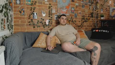 Mia and Andry  online show from December 15, 2024, 4:15 pm