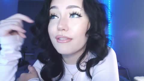 Yami online show from October 2, 2025, 8:16 pm