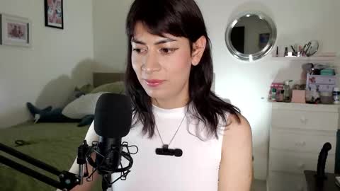 Yana online show from November 10, 2025, 12:42 am