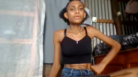 Littleyanah online show from June 24, 2026, 12:15 pm