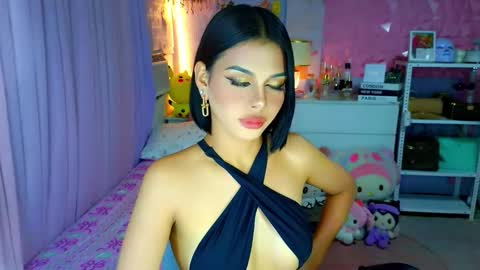 YANG AUDREY LONE online show from February 16, 2026, 12:51 am