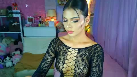 Snapshot of yang_audreylone chatting on April 23, 2026, 2:57 am YANG AUDREY LONE online show from April 23, 2026, 2:57 am