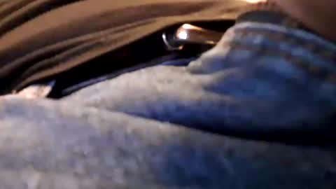 yangolox3 online show from November 15, 2025, 10:23 am