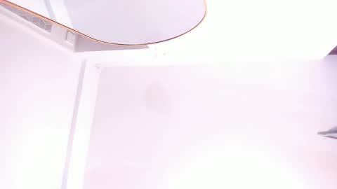 yara10_ online show from April 25, 2026, 11:46 am