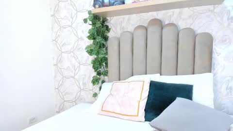 Yara online show from October 31, 2025, 7:59 pm